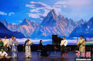 原生态音乐“跨越江河”：南京剧院奏响《从黄河到长江》
