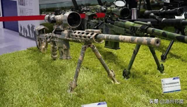 口径.338，射程2000米，美国特种兵采购新机枪，作为火力压制武器