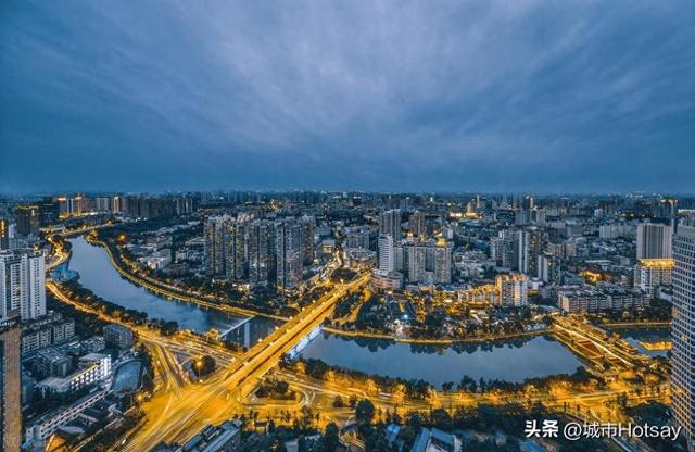 中国综合20强城市最新排名：成都第9，宁波第17，郑州垫底