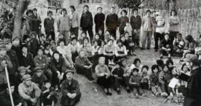 张清安在1982年称帝，封蒋介石为王，还要御驾亲征，结局如何
