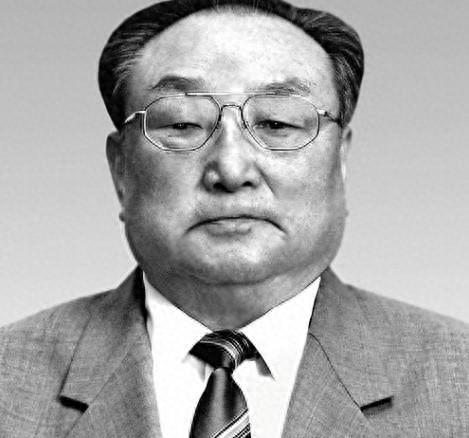 他没有当上朝鲜最高领导人, 却熬死了金日成金正日, 近百岁