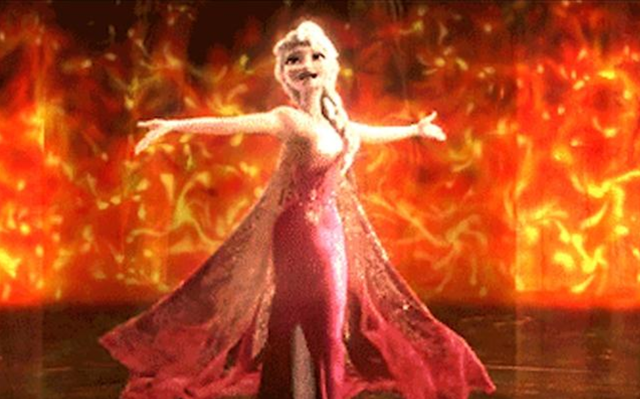 迪士尼公主：冰雪女王艾莎的另外四种形态，火焰女王美爆了