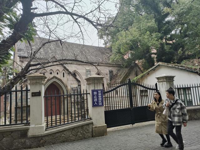 福州仓山老洋房之石厝教堂