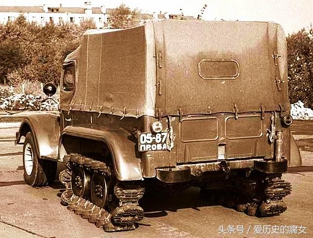 老照片：苏联时代的特种汽车，每个都如同怪兽一样