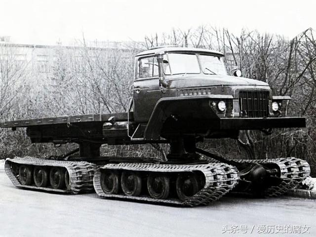 老照片：苏联时代的特种汽车，每个都如同怪兽一样