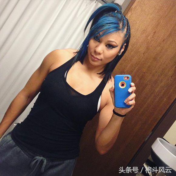 盘点女金刚攻击WWE和TNA美女，玛丽斯，葬嫂上榜，赛斯乱入