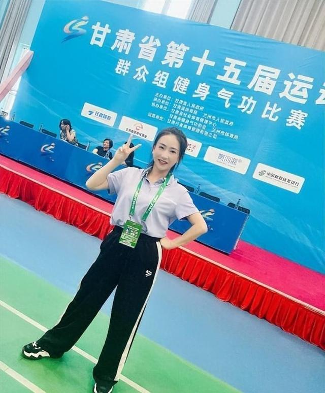 甘肃美女习武30年登上央视，震惊老外：原来中国人真的会功夫