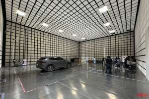 汽车电磁表(手机、蓝牙手表、手环都是电磁辐射源 专家：汽车抗电磁干扰能力不足有事故风险)