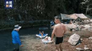 义乌到椒江汽车时刻表(父子快速反应救两人现场这个细节令人后怕)