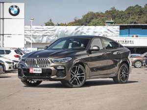 汽车打折(官方打五折越卖越便宜的车，这几款适合你“捡漏”不？)