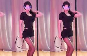 仆女服美女(坏空空换装福利，身材太好，女仆装卡在胸前，网友起哄：张导帮忙)