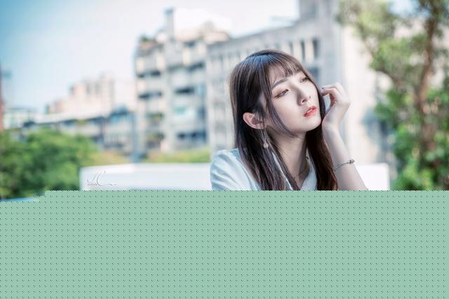 都市美女大长腿迷人