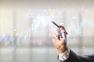 香港华富汽车(华富基金两只产品率先披露2024年4季报 权益、债券市场投资策略揭晓)