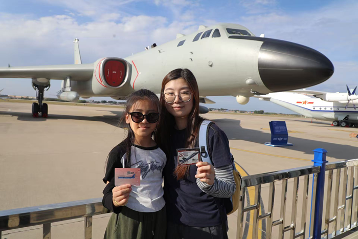 大国重器浓缩版！卡游两款航空文创亮相长春航空展